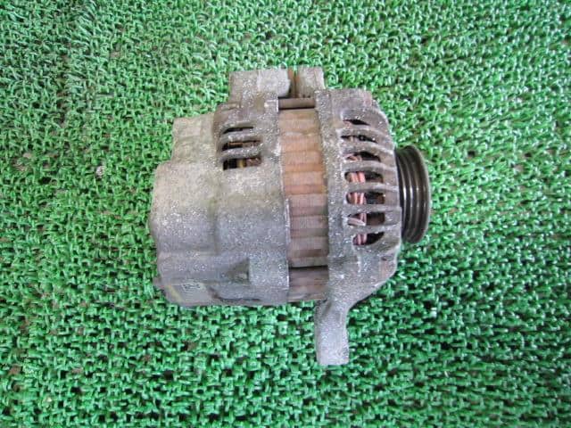 Alternator SUZUKI Carry 2002 LE-DA63T 3140065H30 — photo 1