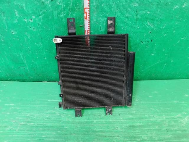 Condenser DAIHATSU Tanto 2004 UA-L350S — photo 5