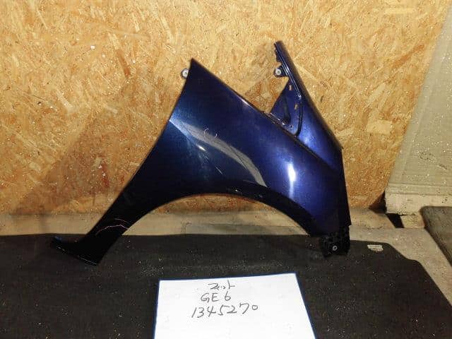 Right Fender Panel HONDA Fit 2010 DBA-GE6 — photo 1