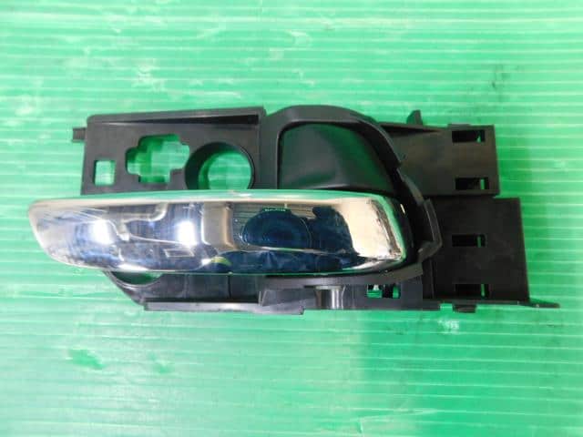 Interior Parts HONDA Vezel 2014 DAA-RU3 — photo 2