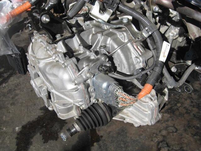 Automatic Transmission TOYOTA Prius 2014 DAA-ZVW30 — photo 2