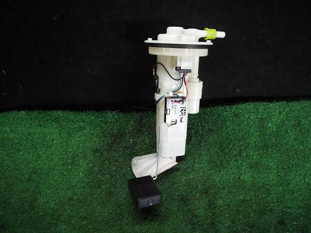 Fuel Pump MAZDA Flair 2012 DBA-MJ34S 1A4713350B — photo 1