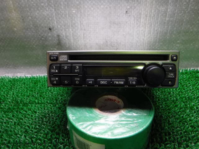 Audio SUBARU Impreza 2003 LA-GG2 86201FE050 — photo 2