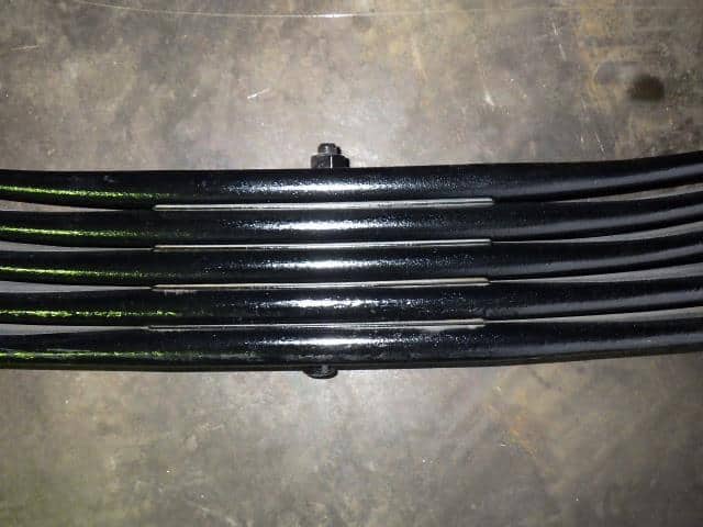 Rear Right Leaf Spring Assembly HINO Ranger 2010 BKG-FC7JCYA — photo 4