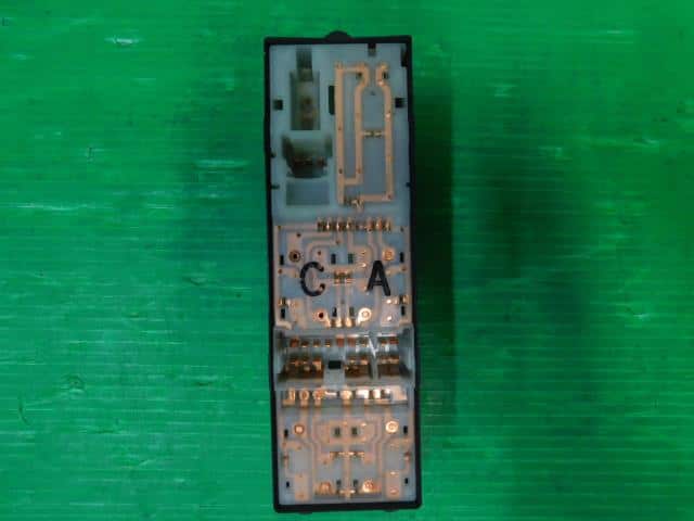 Power Window Switch NISSAN March 2009 DBA-AK12 — photo 5