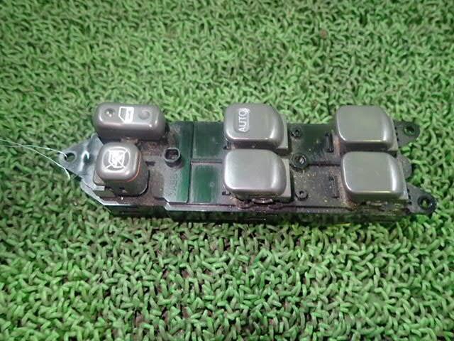 Power Window Switch TOYOTA Prius 2002 ZA-NHW11 8404047010 — photo 1