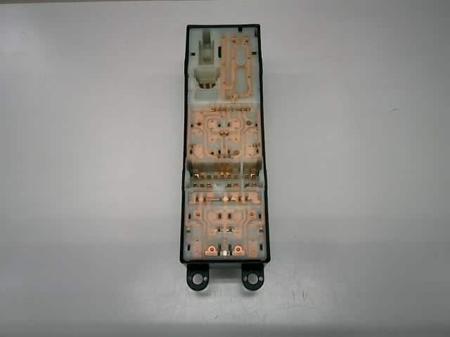 Power Window Switch NISSAN Presage 2004 CBA-TNU31 — photo 2