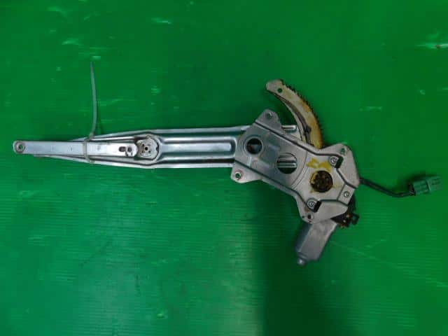 Front Right Door Regulator SUZUKI Twin 2004 CBA-EC22S 8343084G20 — photo 4