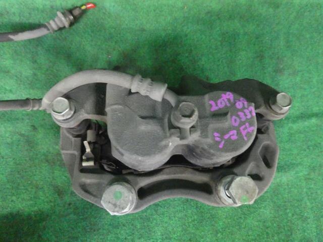 Front Left Caliper NISSAN Cima 2004 UA-GF50 — photo 4
