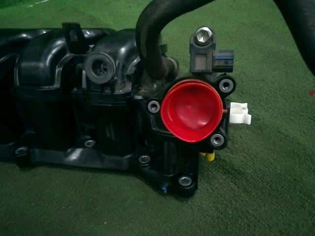 Inlet Manifold MITSUBISHI Delica D2 2015 DAA-MB36S — photo 3