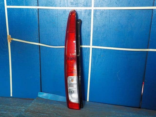 Left Tail Light DAIHATSU Move 2009 DBA-L175S — photo 1