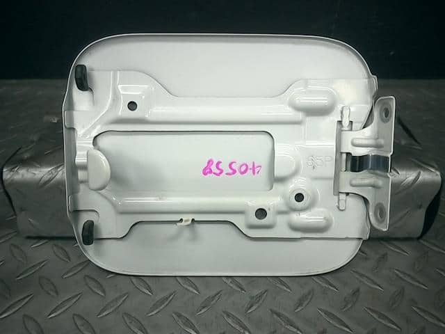 Fuel Filler Lid MAZDA Flair crossover 2015 DAA-MS41S — photo 2