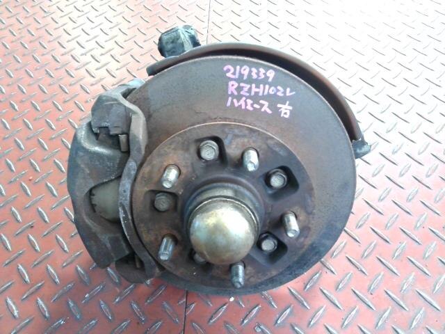 Front Right Knuckle Hub Assembly TOYOTA Hiace 1998 GB-RZH112 — photo 1