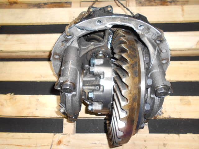Rear Rigid Differential Assembly MITSUBISHI Canter 2014 TKG-FEA50 — photo 1
