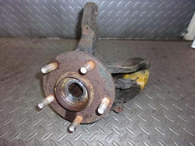 Front Right Knuckle Hub Assembly MAZDA Premacy DBA-CWEAW C46133021B — photo 2
