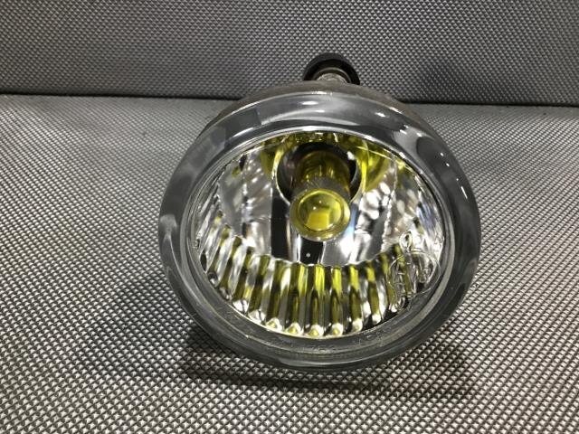 Right Fog Light TOYOTA Rush 2008 CBA-J200 — photo 1