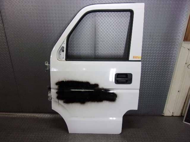 Front Left Door Assembly NISSAN Nv100 clipper 2014 HBD-DR64 — photo 2