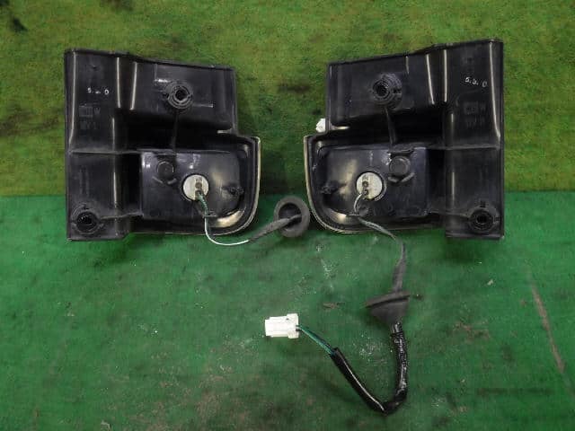 Rear Finish Panel NISSAN Elgrand 2005 CBA-MNE51 — photo 3