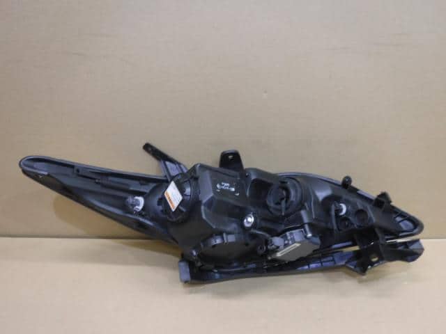 Left Headlight HONDA Elysion 2005 DBA-RR3 — photo 5