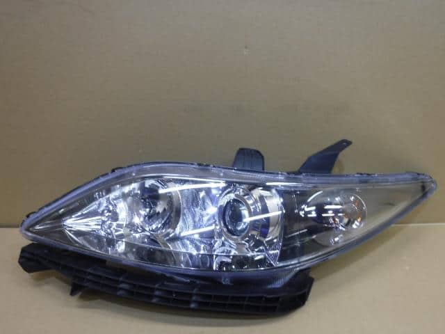 Left Headlight HONDA Elysion 2005 DBA-RR3 — photo 1