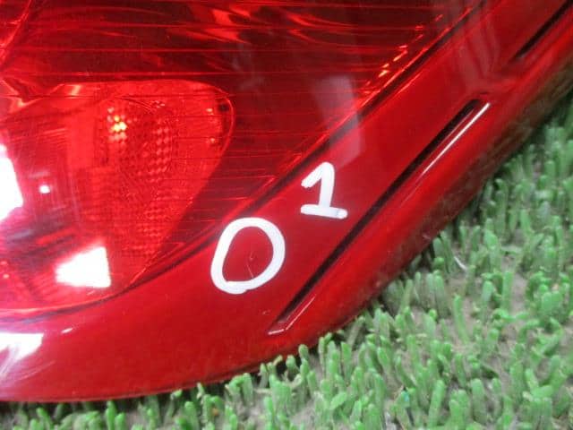 Right Tail Light NISSAN Note 2013 DBA-E12 — photo 2