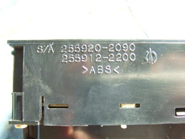 A/C Control Panel TOYOTA Mark II 1998 GF-GX100 — photo 3