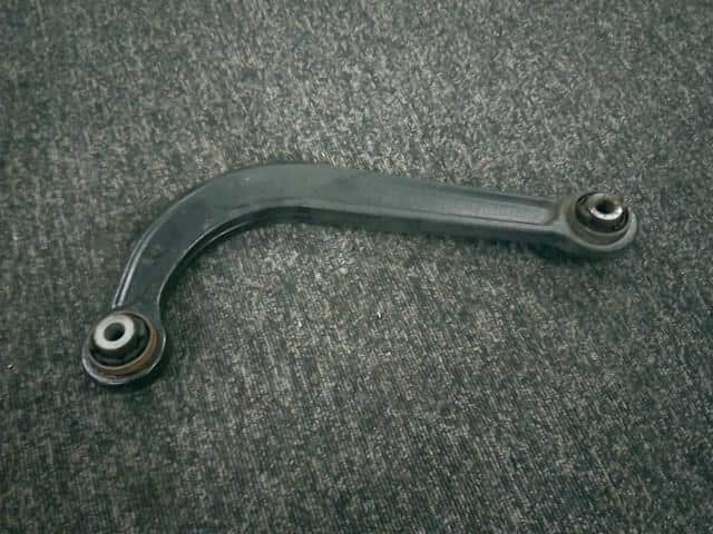 Rear Right Upper Control Arm MAZDA CX-5 2018 3DA-KF2P KB7W28C10 — photo 1