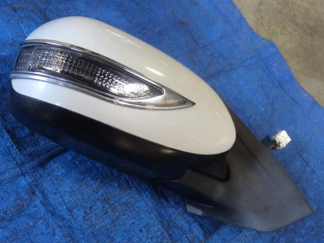 Right Side Mirror SUBARU Exiga 2011 DBA-YA5 91036YC060 — photo 2
