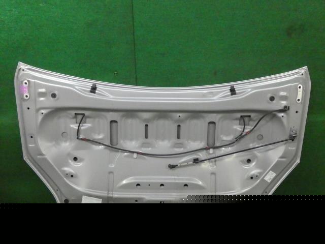 Bonnet Hood TOYOTA Prius 2010 DAA-ZVW30 — photo 5