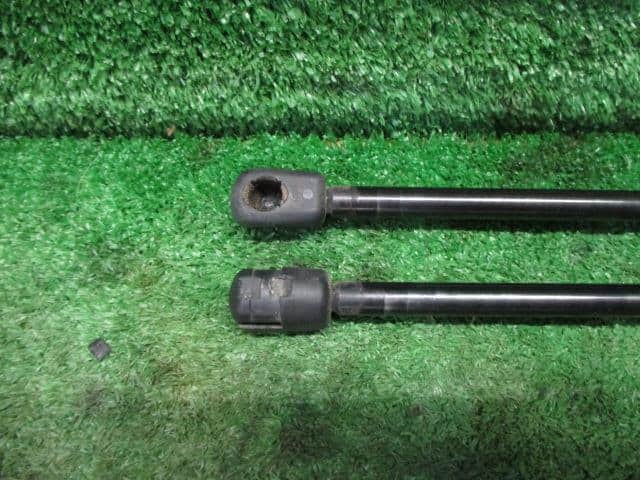 Tail Gate Damper HONDA N BOX 2012 DBA-JF2 — photo 2