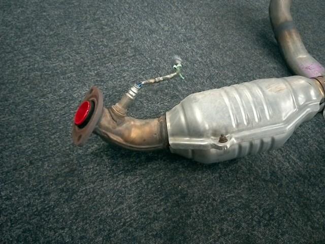Front Exhaust Pipe TOYOTA FJ Cruiser 2013 CBA-GSJ15 — photo 2