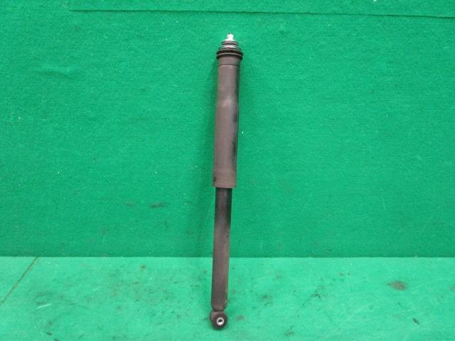Rear Right Shock Absorber TOYOTA Corolla Axio 2015 DBA-NZE161 — photo 1