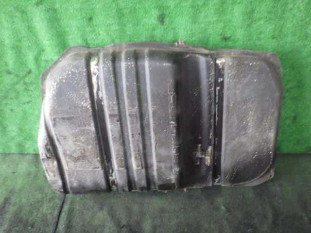 Fuel Tank NISSAN Serena 2013 DAA-HFC26 — photo 2