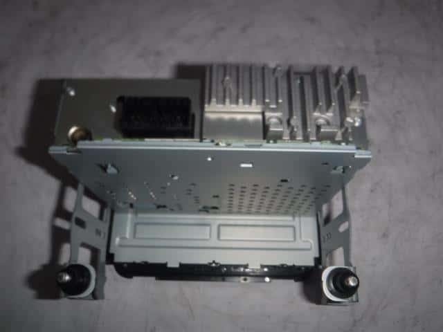 Audio SUZUKI Alto 2015 DBA-HA36S — photo 2