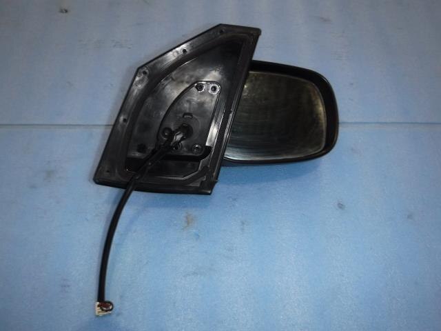 Right Side Mirror TOYOTA Corolla Axio 2007 DBA-NZE144 — photo 3