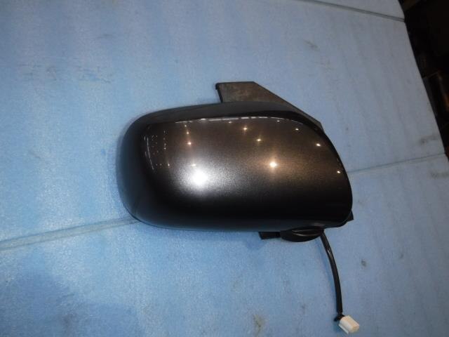 Right Side Mirror TOYOTA Corolla Axio 2007 DBA-NZE144 — photo 2