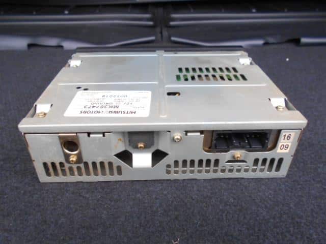 Radio MITSUBISHI Canter 2003 KG-FB70A — photo 4