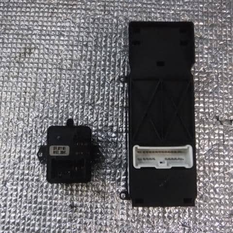 Power Window Switch HONDA Odyssey 2004 DBA-RB2 — photo 2