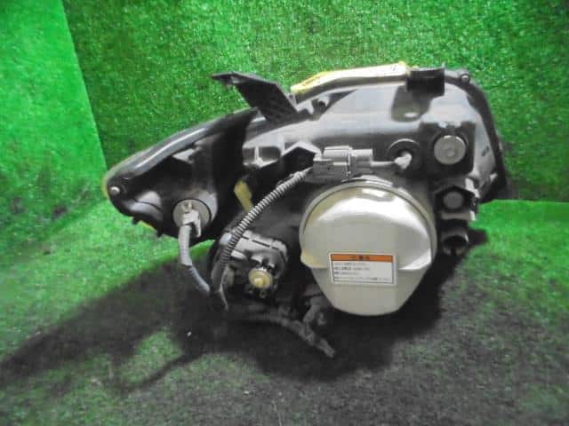 Left Headlight HONDA Zest 2007 DBA-JE1 — photo 2