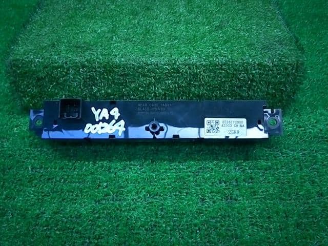 Watch SUBARU Exiga 2008 DBA-YA4 — photo 3