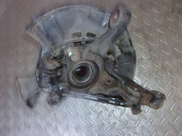 Front Left Knuckle Hub Assembly MAZDA Demio DBA-DJ3AS D09J33031 — photo 3