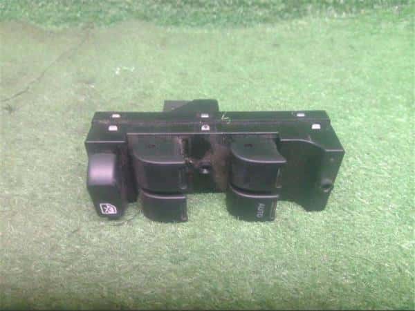 Power Window Switch SUZUKI Wagon R 2004 CBA-MH21S 3799058J01 — photo 1