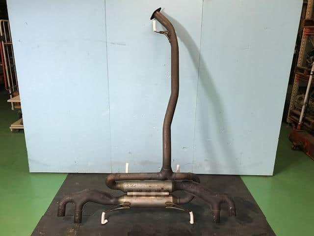 Rear Muffler NISSAN Nissan GT-R 2009 CBA-R35 — photo 2