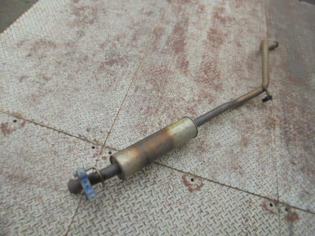 Exhaust Center Muffler PEUGEOT 308 2009 ABA-T75FT — photo 1