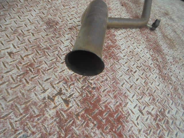 Exhaust Center Muffler PEUGEOT 308 2009 ABA-T75FT — photo 3