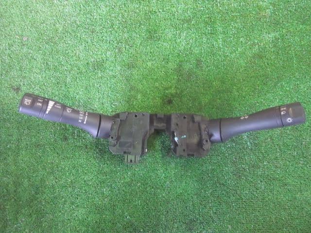 Combination Switch NISSAN Note 2013 DBA-E12 — photo 1