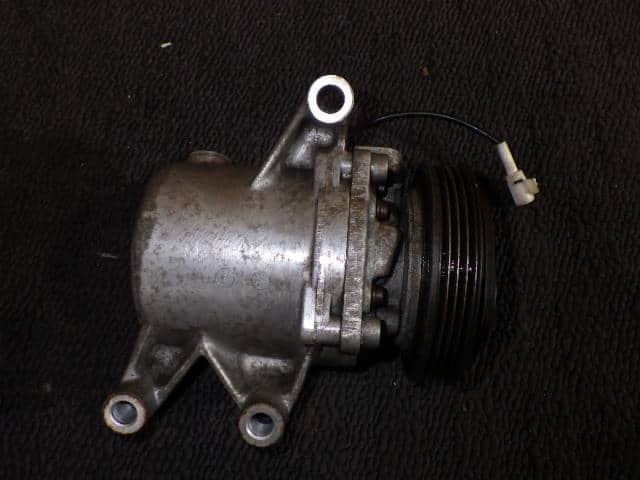 A/C Compressor SUBARU R2 2008 DBA-RC1 — photo 4