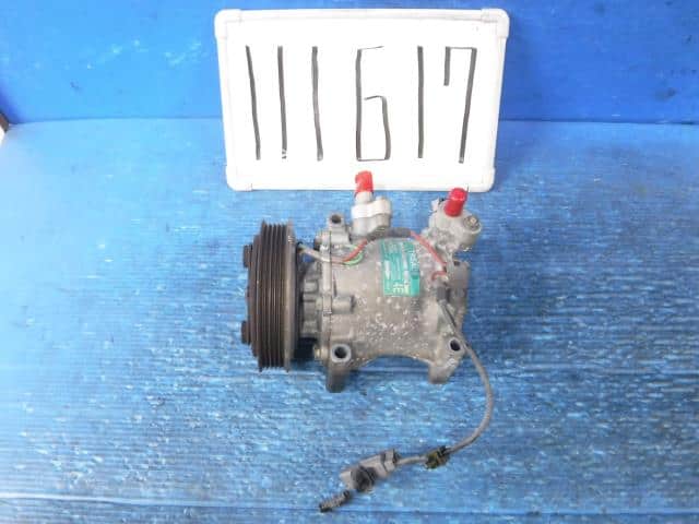 A/C Compressor HONDA Life 2007 DBA-JB5 38810RGB024 — photo 1