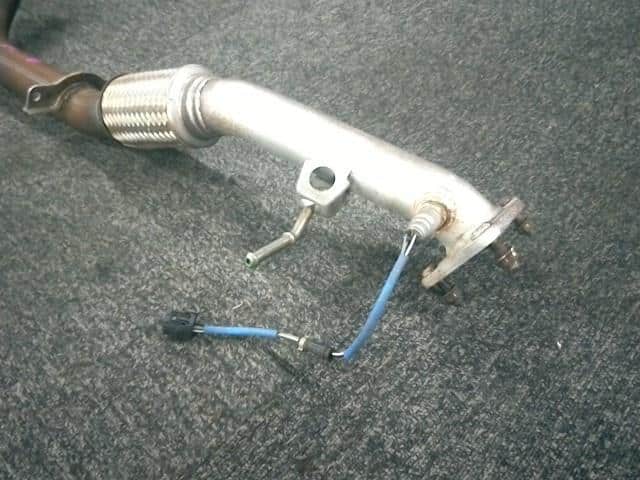 Front Exhaust Pipe HONDA Odyssey 2015 DBA-RC1 — photo 2
