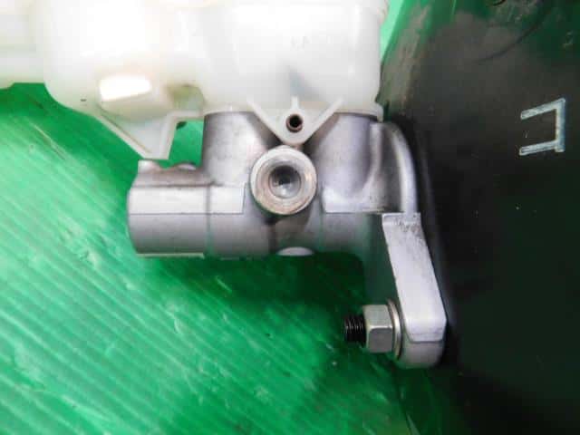 Brake Master Cylinder SUZUKI Alto 2016 DBA-HA36S 5110074P11 — photo 2